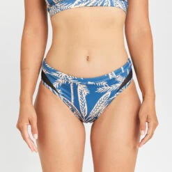 Bas De Maillot De Bain Culotte Femme - Savana Palmer Bleu 8 Bas De Maillot De Bain Culotte Femme - Savana Palmer Bleu -Surf Fournitures Boutique bas de maillot de bain culotte femme savana palmer bleu 2