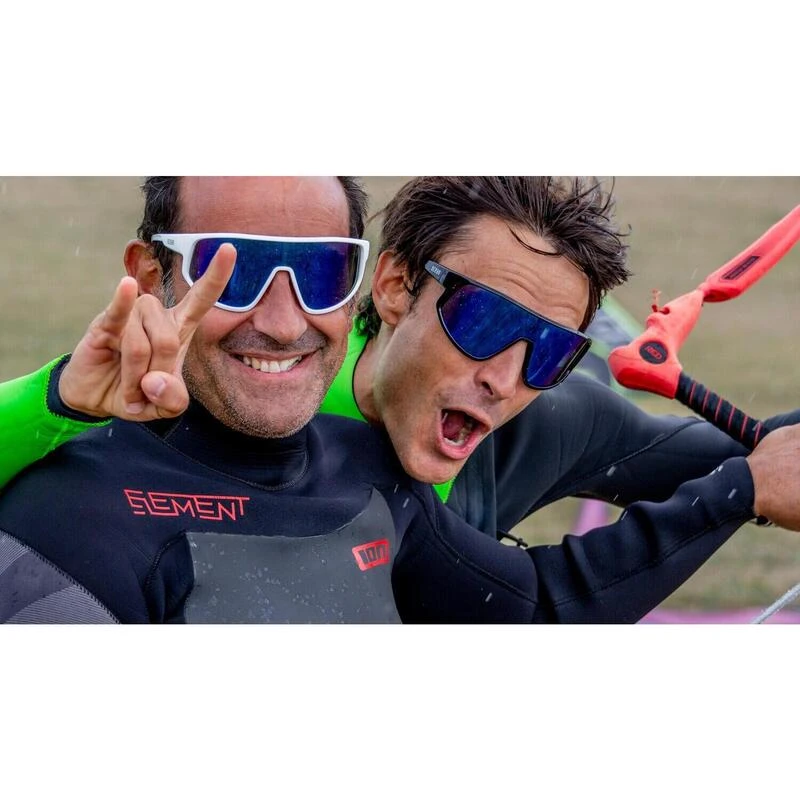 Lunette Soleil Flottantes Sport Nautiques OCEAN Killy Noire Et Bleu 4 Lunette Soleil Flottantes Sport Nautiques OCEAN Killy Noire Et Bleu – Image 4