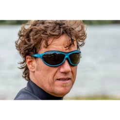 Lunette Soleil Flottantes Sport Nautiques OCEAN TierraFuego Bleu Et Fume -Surf Fournitures Boutique lunette soleil flottantes sport nautiques ocean tierrafuego bleu et fume 4
