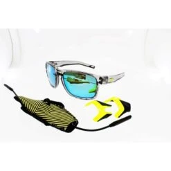 Lunettes De Soleil Julbo Shield M Gris Bleu Polarisé , Coques Amovibles -Surf Fournitures Boutique lunettes de soleil julbo shield m gris bleu polarise coques amovibles 4