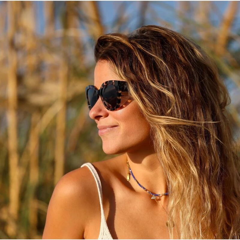 Lunettes De Soleil KOME Marron Laiteux, Polarisés GRIS - Cat.3 - MUNDAKA 5 Lunettes De Soleil KOME Marron Laiteux, Polarisés GRIS - Cat.3 - MUNDAKA – Image 5